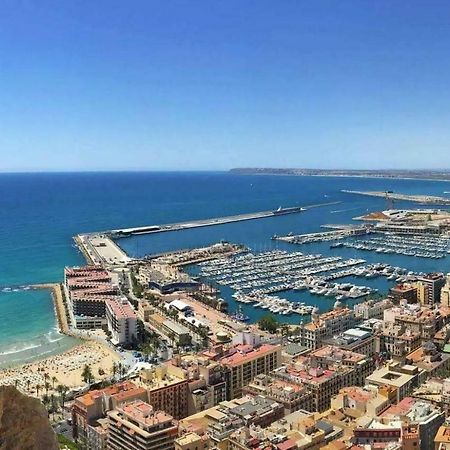 Апартаменты Atico Con Terraza En El Centro De Аликанте Экстерьер фото